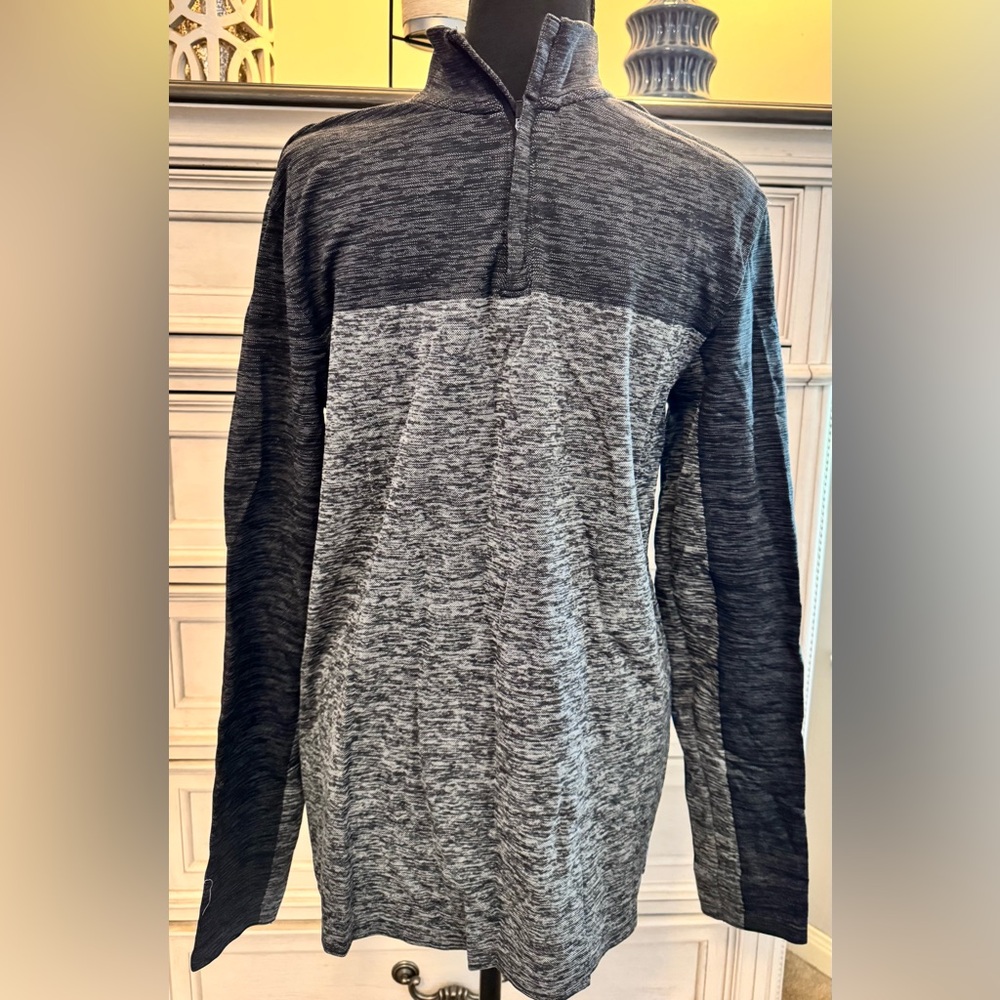 Men’s Marc Anthony Charcoal and Heather Gray Zip-Up Sweater - Size Medium